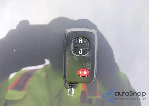 2015 Toyota Prius Two from USA, damaged, VIN JTDKN3DUXF0407499